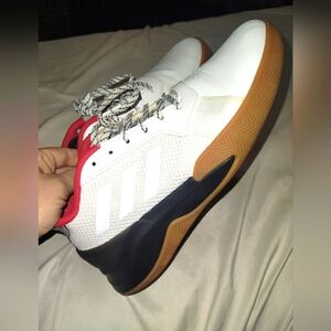 Men's Adidas Cloud foam Run The Game Basketball Shoes 8.5